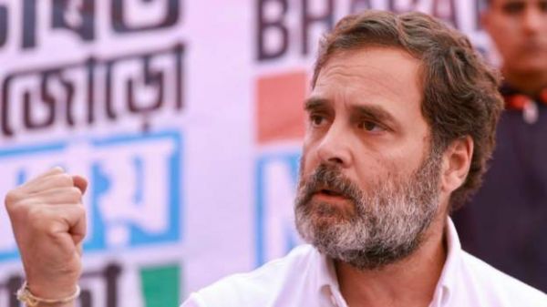 यूपी : राहुल अपने नामांकन के लिये सोनिया समेत कांग्रेस के वरिष्ठ नेताओं के साथ पहुंचे