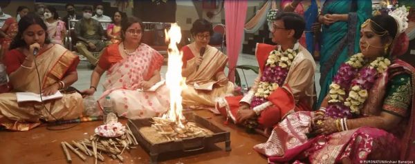 सुप्रीम कोर्ट: सात फेरों के बिना वैध नहीं हिंदू विवाह