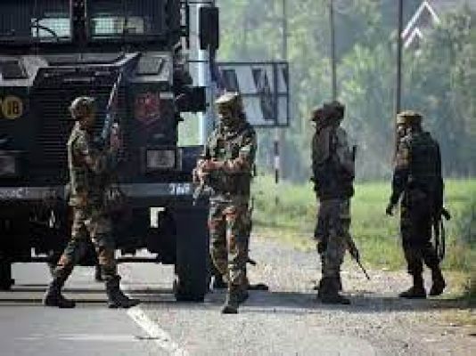 जम्मू और कश्मीरः पुंछ में वायु सेना के काफ़िले पर हमला, सर्च ऑपरेशन शुरू