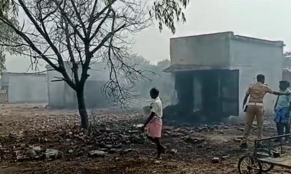 तमिलनाडु: शिवकाशी में पटाखा फैक्ट्री में लगी आग, आठ लोगों की मौत