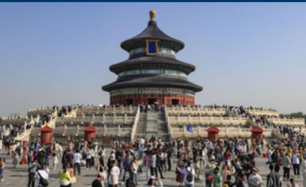 पर्यटन के विकास से चीन में आर्थिक विकास की निहित शक्ति दिखती है