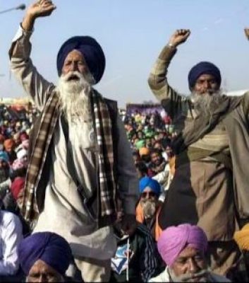 मोदी सरकार ने किसानों के आंदोलन की अनदेखी की, वादे पूरे नहीं किए: कांग्रेस