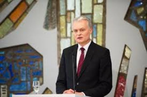 गितानस नौसेदा फिर से चुने गए लिथुआनिया के राष्ट्रपति
