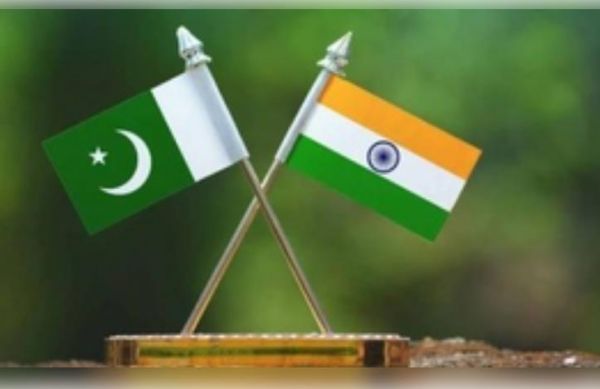पाकिस्तान ने जासूसी के आरोप में गिरफ्तार दो भारतीयों को राजनयिक पहुंच महैया कराई 