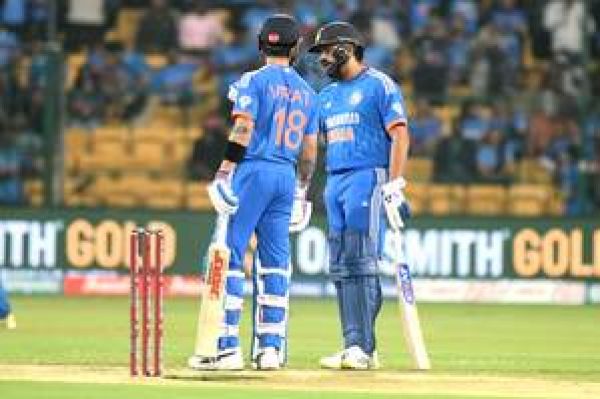 विराट और रोहित के अनुभवी कंधों पर होगा भारतीय टीम का भार