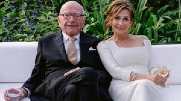 मीडिया टाइकून रूपर्ट मर्डोक ने 93 साल की उम्र में पांचवी बार एलेना जुकोवा से की शादी