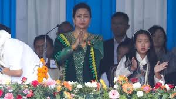 सिक्किम के मुख्यमंत्री की पत्नी ने शपथ लेने के अगले ही दिन विधानसभा की सदस्यता से इस्तीफा दिया