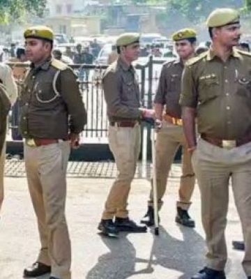 भोले बाबा मैनपुरी के आश्रम में मौजूद नहीं : पुलिस