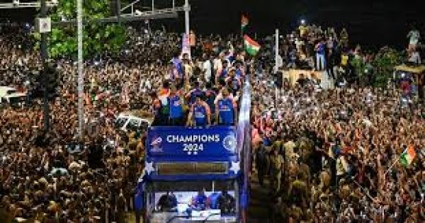 क्रिकेट टीम के विजय जुलूस के लिए ‘बेस्ट’ की बस का चयन नहीं किया गया : विपक्ष