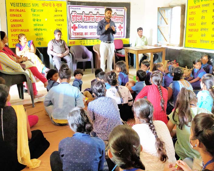बरोंड़ा बाजार स्कूल में  सक्षम बिटिया अभियान