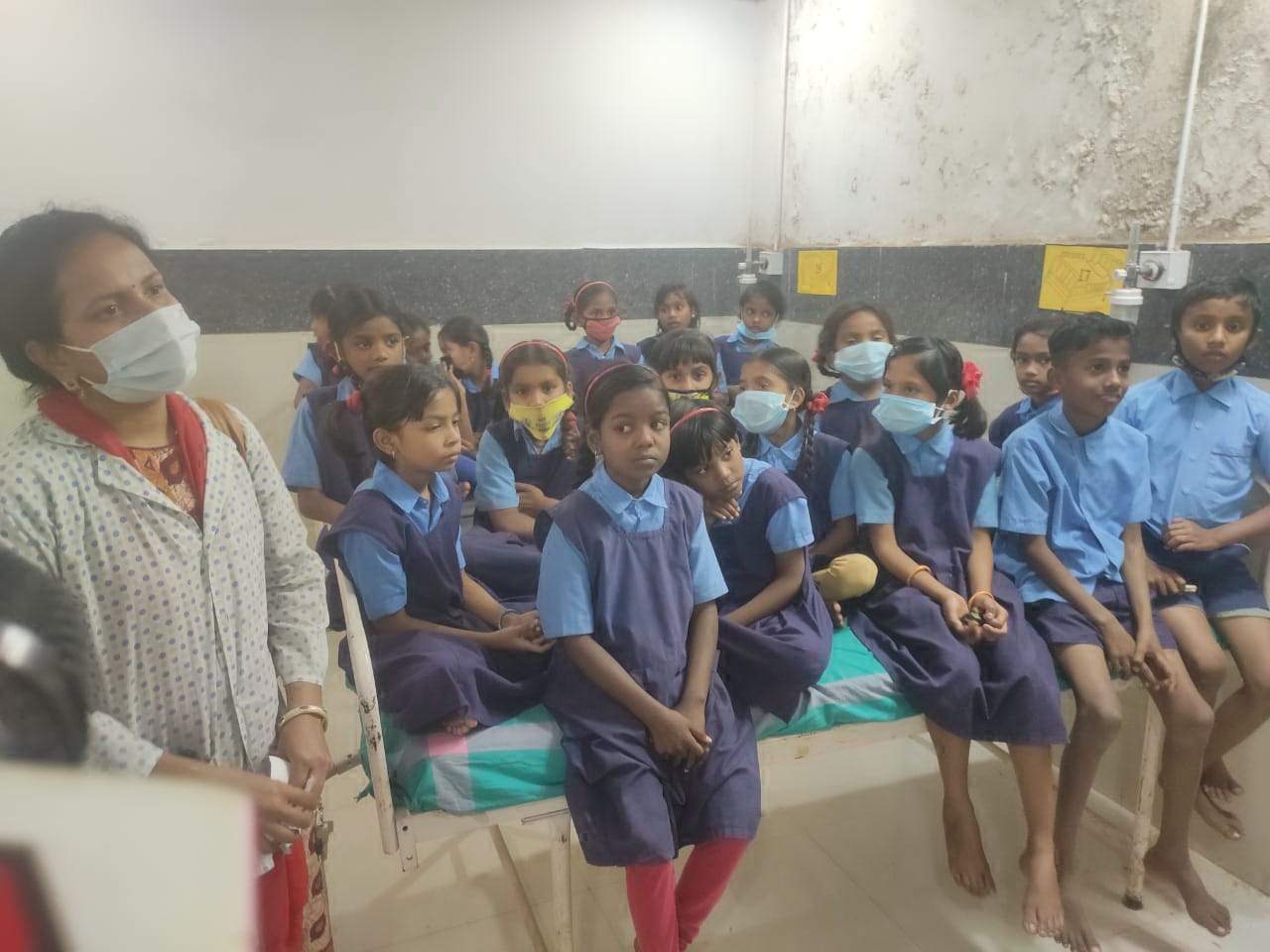 सोया चिक्की खाने के बाद 29 स्कूली बच्चों की तबियत बिगड़ी