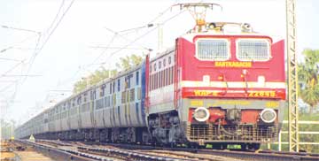   राजनांदगांव के पास नान इंटरलाकिंग से जुड़ेगी तीसरी लाइन, 4 फरवरी तक ट्रेनें रहेंगी रद्द