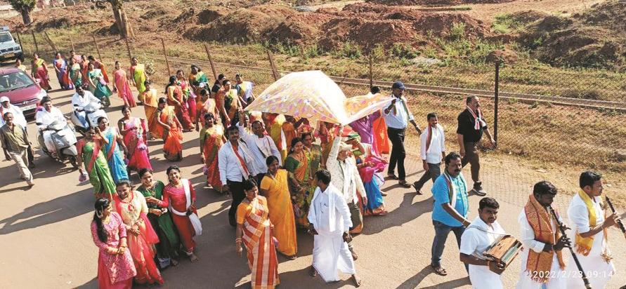 किरंदुल में मना श्री श्री बालाजी कल्याण महोत्सव  तेलुगु सांस्कृतिक संघ ने निकाली  शोभायात्रा