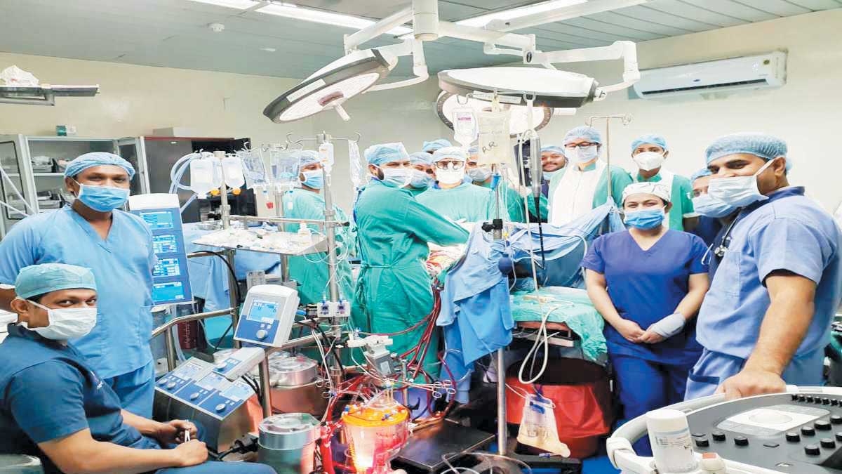 खून को ठंडा किए बिना दिल का ऑपरेशन, मरीज की जान बचाई