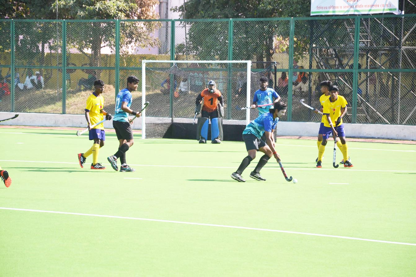 जमशेदपुर ने ‘सडन-डेथ’ के जरिये मुम्बई को 8-7 गोल से हराया     