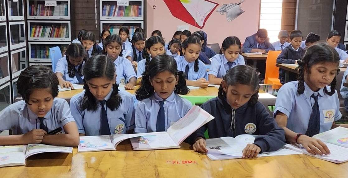नए शैक्षणिक सत्र में कोण्डागांव में 10  स्वामी आत्मानंद स्कूल