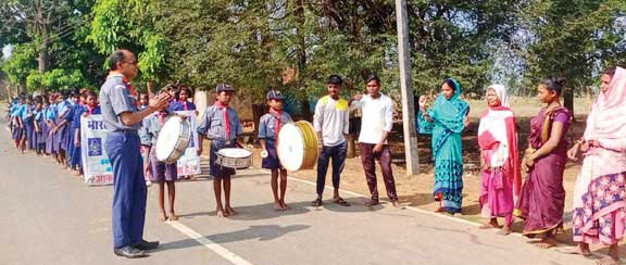 कब- बुलबुल टीम ने रैली निकाल लोगों को किया टीबी  के संबंध में जागरूक