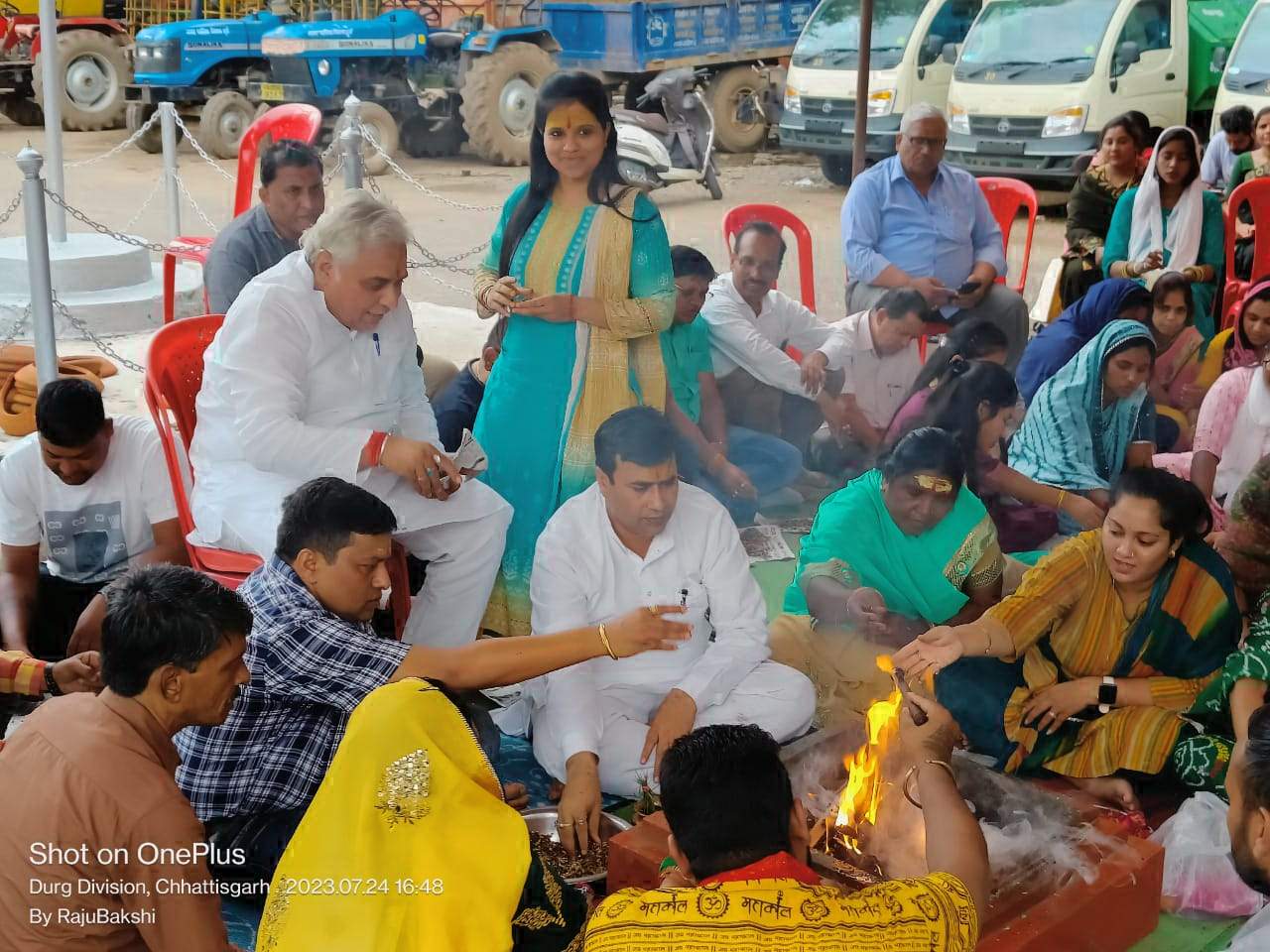 विधायक, महापौर, आयुक्त व सभापति ने किया भगवान शिव का रुद्राभिषेक