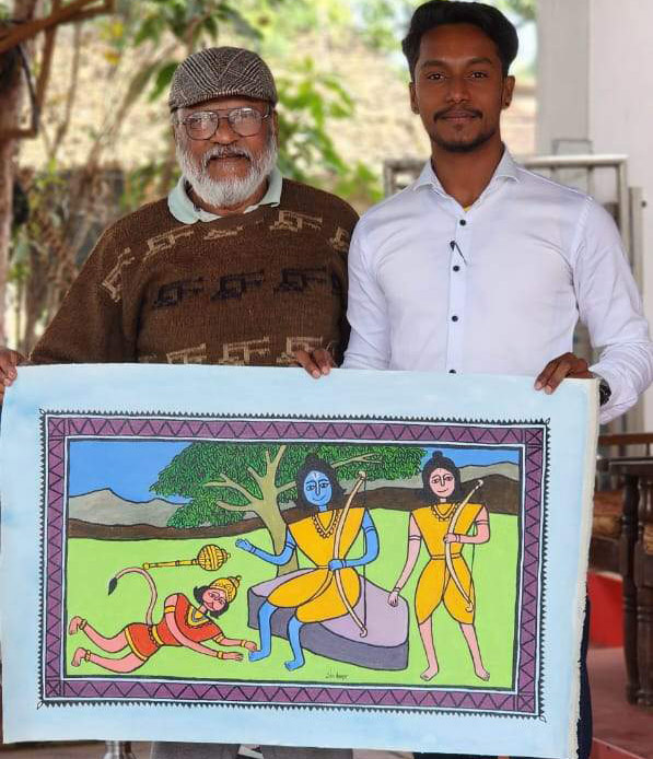 लोक चित्रकार खेम वैष्णव ने कैनवास पर उकेरी रामायण के अरण्यकांड