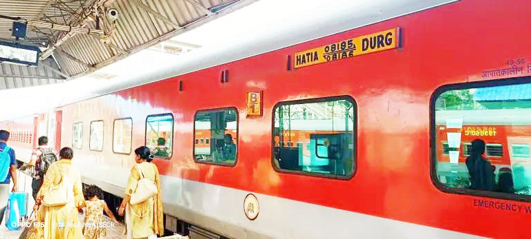 दुर्ग हटिया द्वि-साप्ताहिक स्पेशल ट्रेन को नियमित चलाने की मांग
