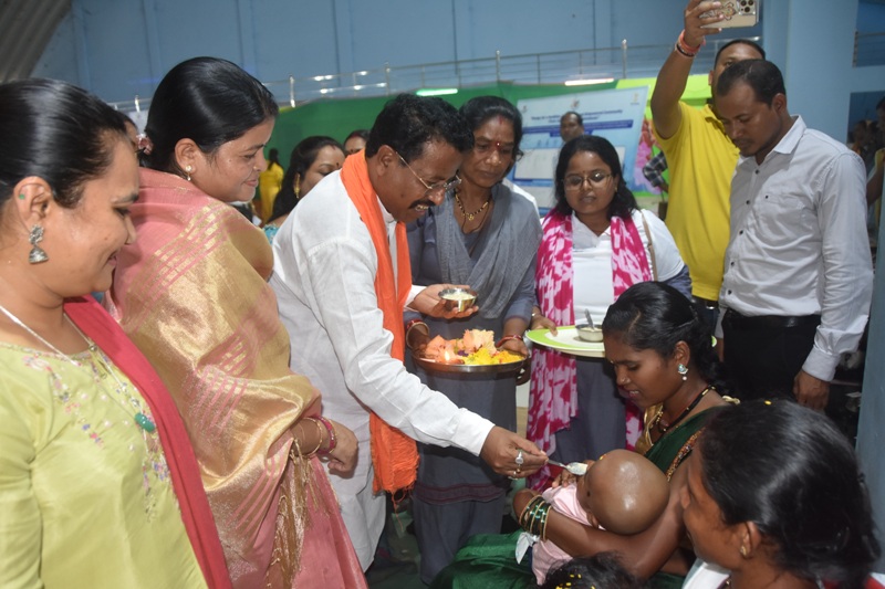 योजनाओं का लाभ अंतिम व्यक्ति तक पहुंचाने के लिए शासन प्रशासन प्रतिबद्ध  - विधायक