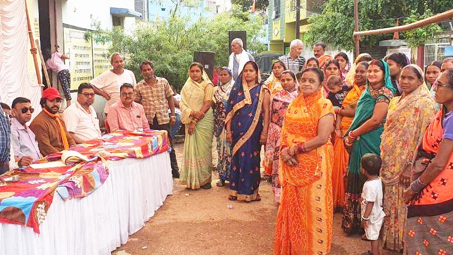 सिद्धांत पर भाजपा ने चलाई जनकल्याणकारी योजनाएं - संतोष