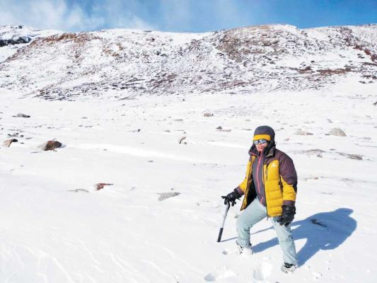 जांजगीर की बेटी अमिता ने हौसलों से की बर्फीली यूटी कांगरी चोटी पर चढ़ाई