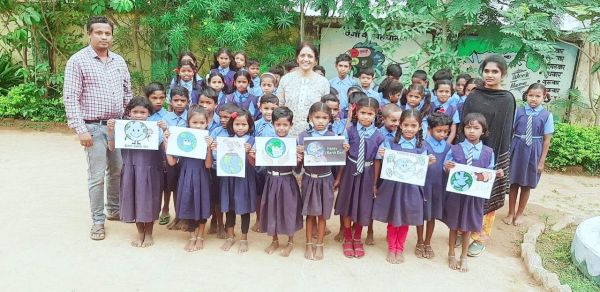 विश्व पृथ्वी दिवस पर बच्चों ने लिया प्रकृति संरक्षण का संकल्प