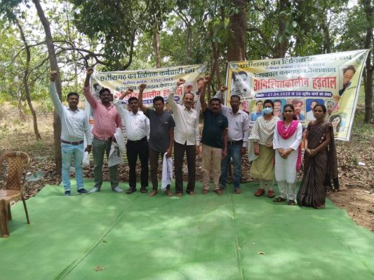 28 दिनों से मांगों को लेकर वन लिपिकों की बेमुद्दत हड़ताल जारी