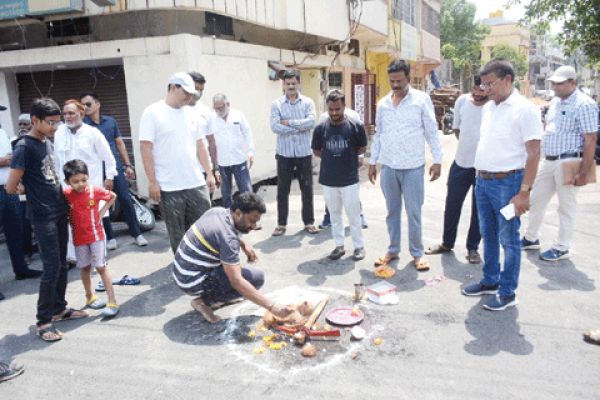  जुनेजा ने काली माता, और ढेबर ने बैजनाथ पारा वार्ड में शुरू किए विकास कार्य