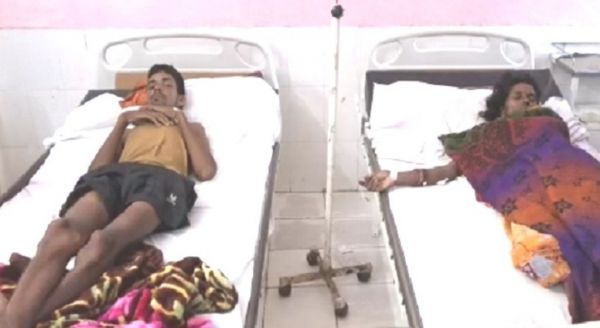 महुआ तिहार के भोज में शामिल एक युवक की मौत, 30 से अधिक बीमार