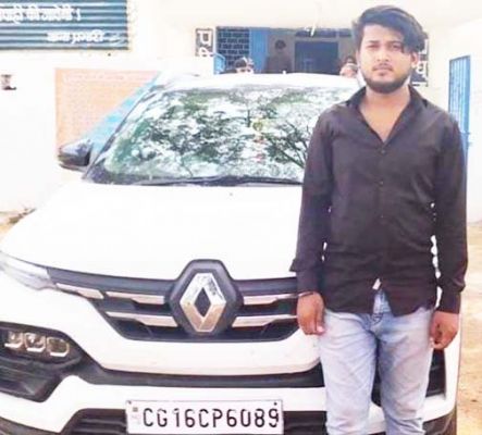 चोरी हुई कार यूपी से बरामद, आरोपी गिरफ्तार