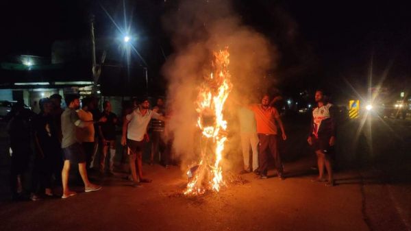 उदयपुर हत्याकांड के विरोध में जलाया पुतला, सुकमा बंद रहा