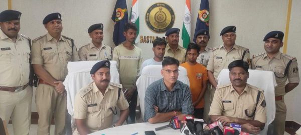 टेलीफोनिक ठगी के 2 मामले,  बिहार के 3 गिरफ्तार