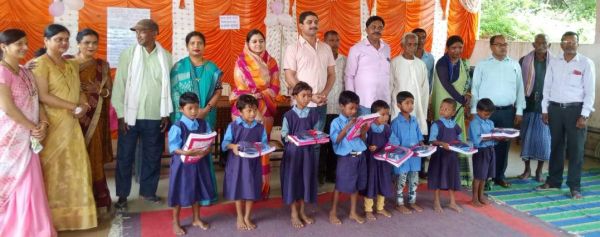प्राथमिक शाला कुंवरपुर में शाला प्रवेश उत्सव