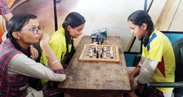 डीएवी प. स्कूल में शतरंज प्रतियोगिता