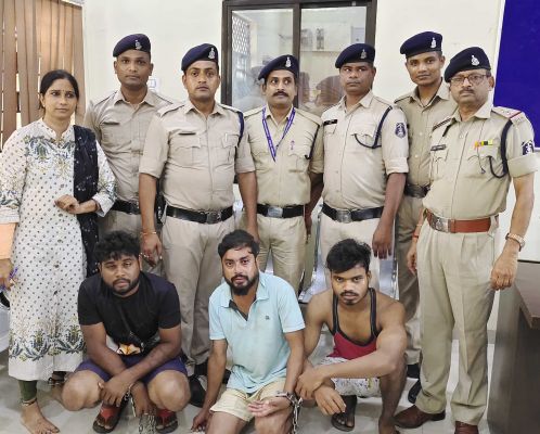 रेप के तीन आरोपी पकड़ाए, डोंगरगढ़ में झांकी दिखाने के बहाने बलात्कार