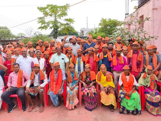 72 कार्यकर्ताओं का कांग्रेस से मोहभंग, भाजपा पर जताया भरोसा