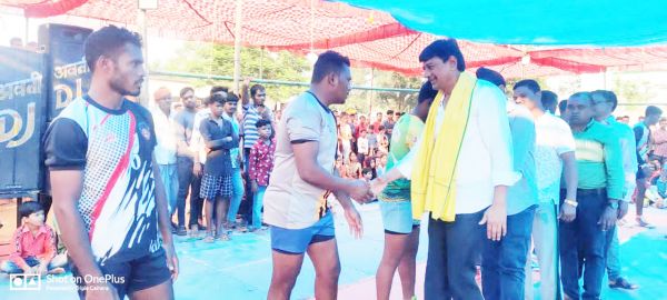 रायतुम कबड्डी स्पर्धा में मुनगासेर की टीम विजेता