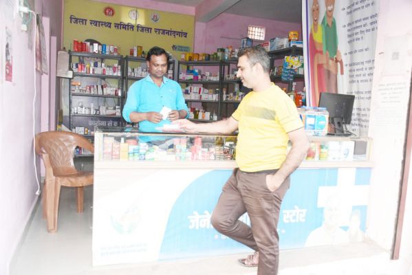 मुख्यमंत्री सस्ती दवा दुकान योजना, एक वर्ष में सवा करोड़ की दवाईयां बिकी