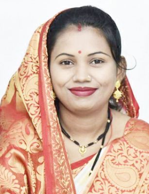 संवैधानिक पद पर बैठे नेता ने महिला अधिकारी का किया अपमान - गीता