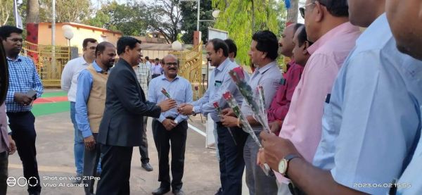 एनएमडीसी वाणिज्य निदेशक का बचेली-किरंदुल का दो दिनी दौरा