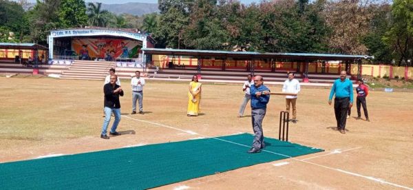बचेली में एमजी श्रीवास्तव स्मृति क्रिकेट स्पर्धा : पहला मैच बस्तर ने जीता, दूसरे मुकाबले में बचेली ने किरंदुल को हराया 