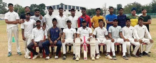 क्रिकेट: सरगुजा जिला की अंडर 19 का शानदार प्रदर्शन