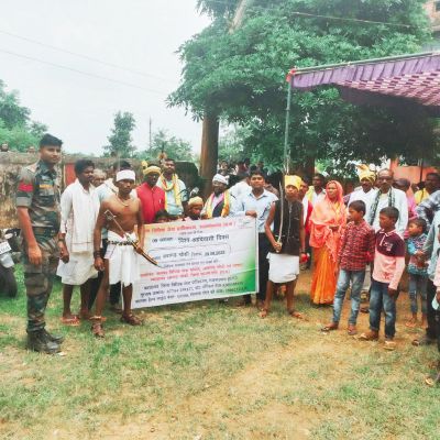 मांगों को लेकर आदिवासियों ने निकाली आक्रोश रैली
