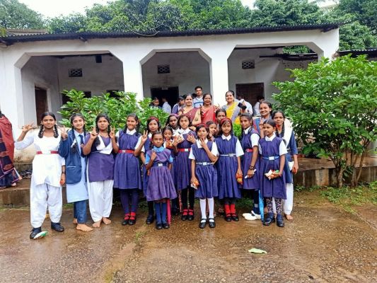 विद्या भारती विद्यालय में संस्कृत दिवस पर विविध कार्यक्रम