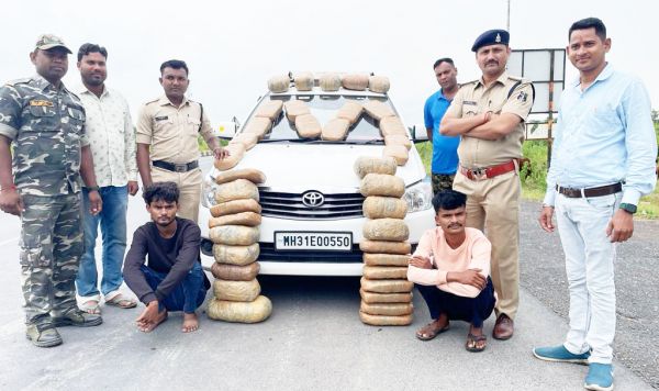 ओडिशा से महासमुंद के रास्ते कार में 80 किलो गांजा ले जाते 2 पकड़ाए