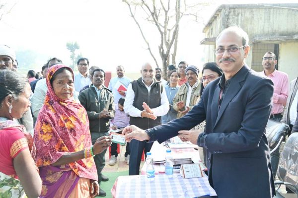 जनजाति कार्य मंत्रालय के उप महानिदेशक ने  बैगा बाहुल तवाडबरा का किया दौरा