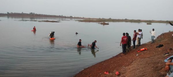 खुटेरी जलाशय में 3 छात्रों की डूबने  से मौत, दो के शव बरामद
