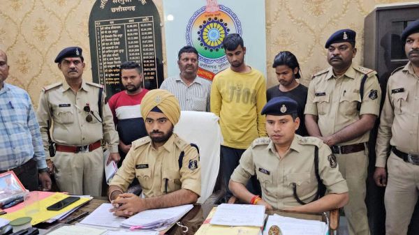 सूने मकान में चोरी, रायपुर-दुर्ग  के 4 आरोपी गिरफ्तार